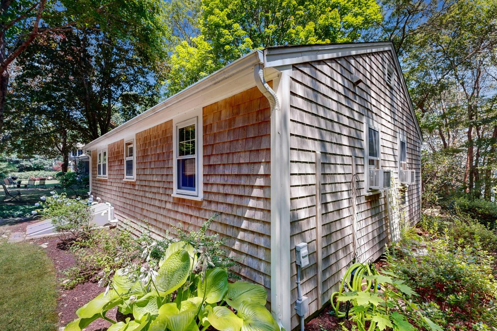 Pickerel Cove Cottage Мешпі Екстер'єр фото